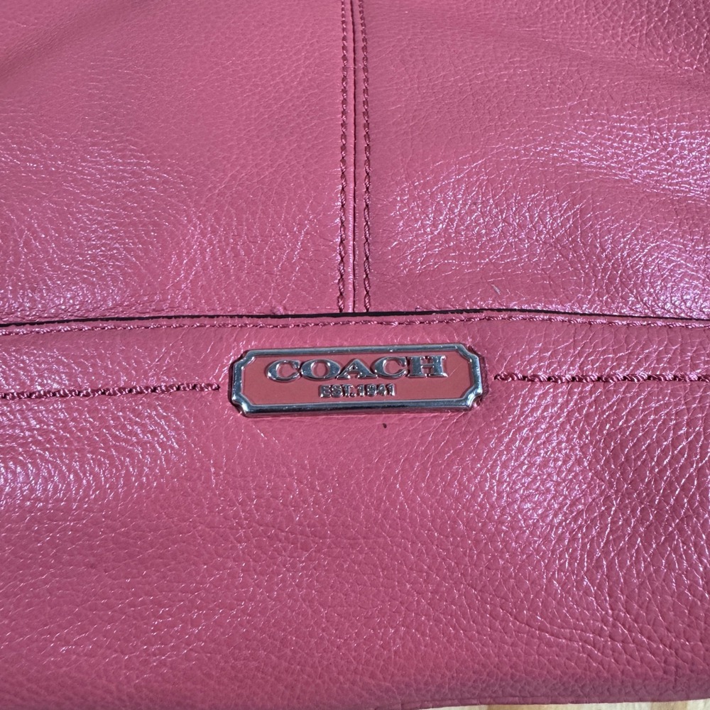 Coach Park Leather Carrie Tote Pink Pebbled Leather Shoulder Bag F23284 - Picture 2 of 11